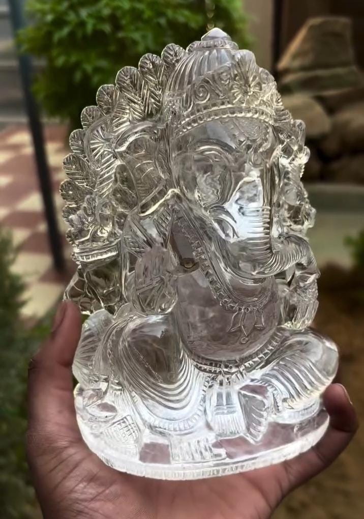Clear Sphatik Ganesha Idol | Hand-Carved Quartz Ganapati Statue | Hindu God Figurine | Vastu Decor | Crystal Ganesha Murti | Spiritual Gift