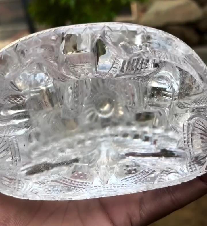 Clear Sphatik Ganesha Idol | Hand-Carved Quartz Ganapati Statue | Hindu God Figurine | Vastu Decor | Crystal Ganesha Murti | Spiritual Gift